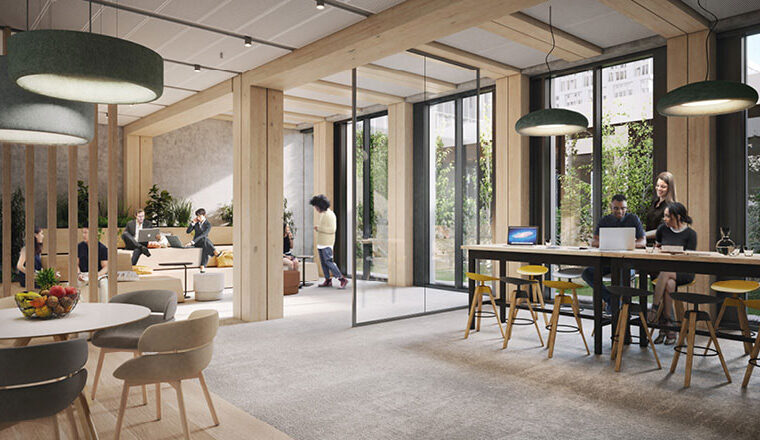 Atmosphärische Arbeitslandschaft Personen unterhalten sich in einem modernen Büro mit viel Holz und mehreren Sitzflächen